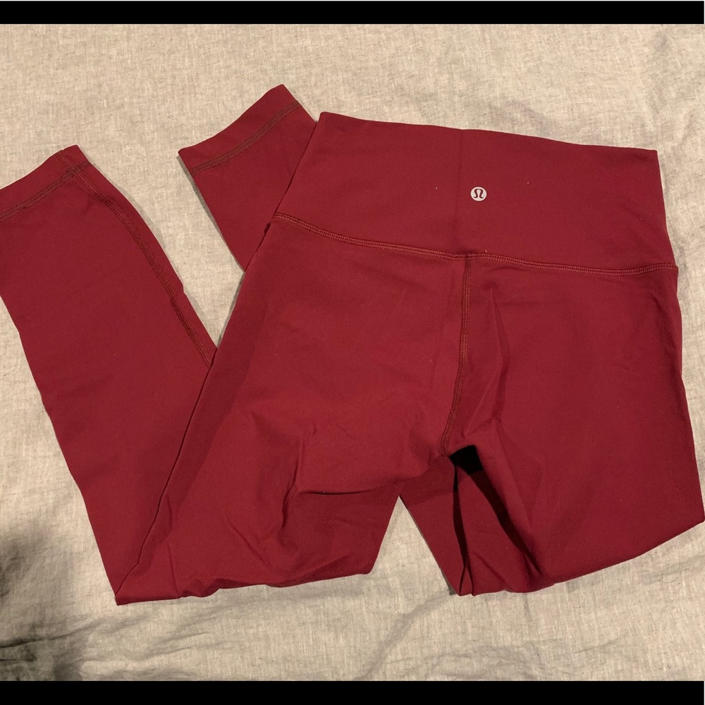Red Lululemon Wunder Under 7/8 Leggings